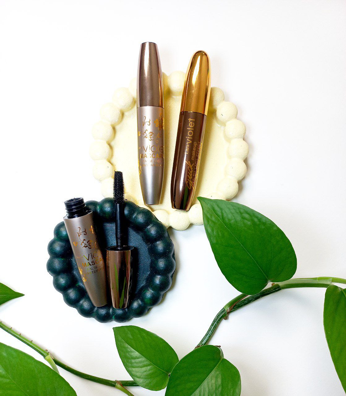 ریمل ویولت (Violet) پوکه فلزی ضد آب و حجم‌دهنده مژه